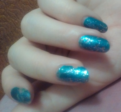new year blue glitter nails